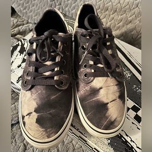 Vans Low Sneakers